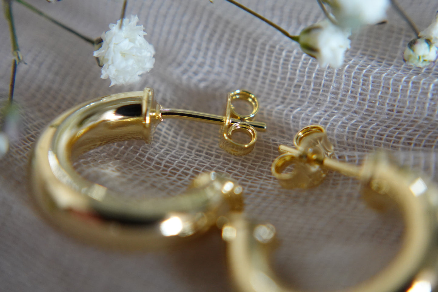 Mini Vale Hoop Earrings - 18k Gold Filled